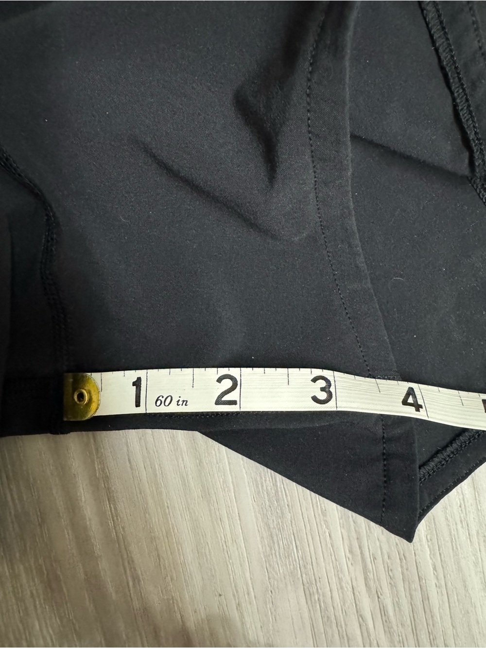 LULULEMON | Black Speed Up High-Rise Running Shorts | Inseam 4” | 2023 | Size 2 - Picture 10 of 10